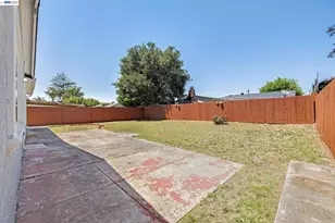 169 Tamarack Dr, Union City, CA 94587 - Photo 24