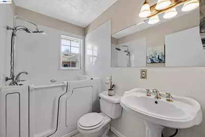 169 Tamarack Drive, Union City, CA 94587 - Photo 14