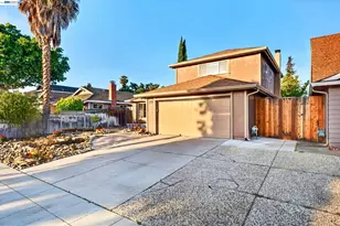5684 Calpine Dr, San Jose, CA 95123 - Photo 10