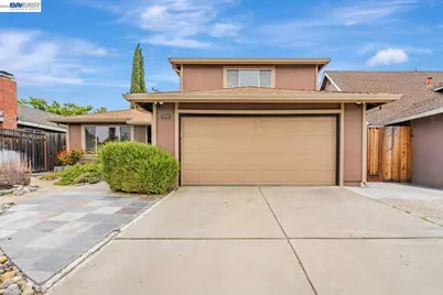 5684 Calpine Dr, San Jose, CA 95123 - Photo 8