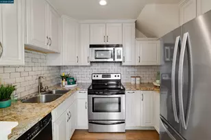 100 Glenwood, Hercules, CA 94547 - Photo 6