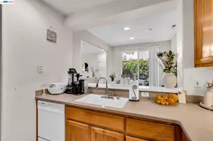 1473 Tucker St, Oakland, CA 94603 - Photo 14