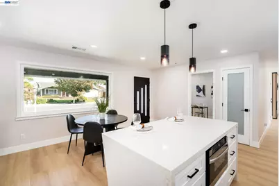 25589 Belhaven St, Hayward, CA 94545 - Photo 10