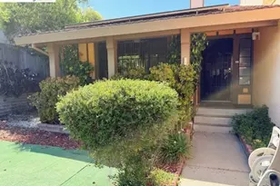 133 Meadowlark Way, Hercules, CA 94547 - Photo 2