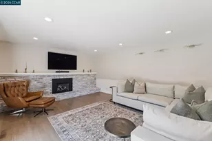 978 Kenston Dr, Clayton, CA 94517 - Photo 16