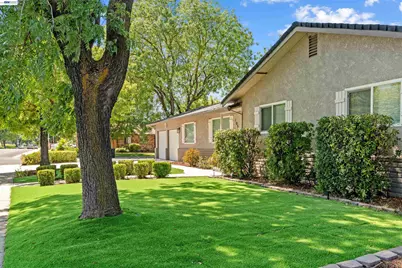 705 Rumble Rd, Modesto, CA 95350 - Photo 34