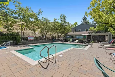 760 Canyon Oaks Dr #H, Oakland, CA 94605 - Photo 34