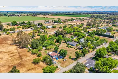 7750 Locke Rd, Vacaville, CA 95688 - Photo 12
