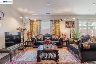 910 Fargo St, Stockton, CA 95204 - Photo 2
