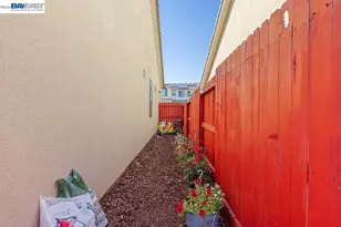 910 Fargo St, Stockton, CA 95204 - Photo 30