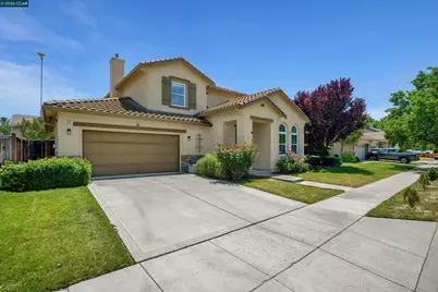 402 Madera St, Brentwood, CA 94513 - Photo 2
