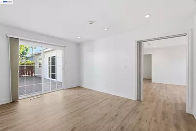 5850 Lalor Dr, San Jose, CA 95123 - Photo 18