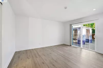 5850 Lalor Dr, San Jose, CA 95123 - Photo 16
