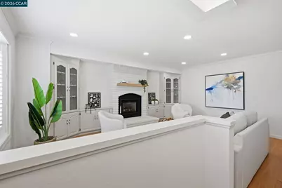 2571 Francis Dr, Pinole, CA 94564 - Photo 4