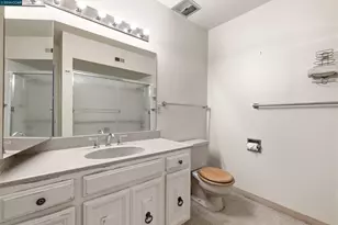 1400 Ptarmigan Dr, Walnut Creek, CA 94595 - Photo 10