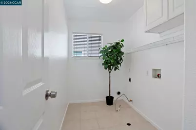 5568 Brook Falls Ct, Stockton, CA 95219 - Photo 38