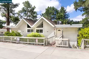126 Ascot Ct, Moraga, CA 94556 - Photo 22