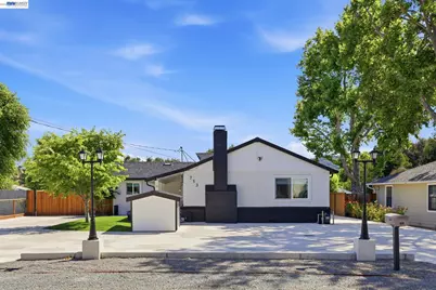 753 Sycamore Rd, Pleasanton, CA 94566 - Photo 2