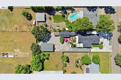 753 Sycamore Rd, Pleasanton, CA 94566 - Photo 54