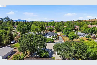 753 Sycamore Rd, Pleasanton, CA 94566 - Photo 50
