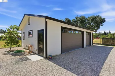 753 Sycamore Rd, Pleasanton, CA 94566 - Photo 40