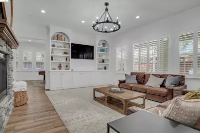 412 Lakehead Ct, Discovery Bay, CA 94505 - Photo 16