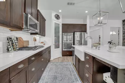 412 Lakehead Ct, Discovery Bay, CA 94505 - Photo 12