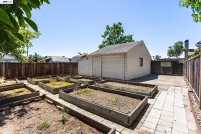 156 Mecartney Rd, Alameda, CA 94502 - Photo 54