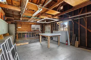 156 Mecartney Rd, Alameda, CA 94502 - Photo 56