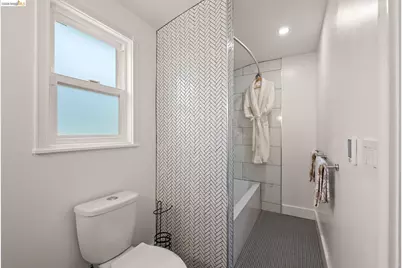 2647 Monterey Blvd, Oakland, CA 94602 - Photo 22