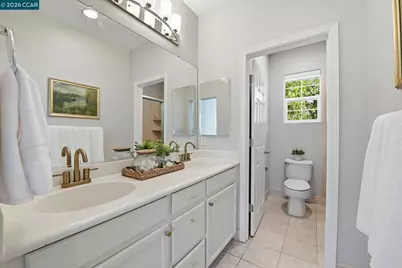 769 Plantation Ln, Hayward, CA 94544 - Photo 32