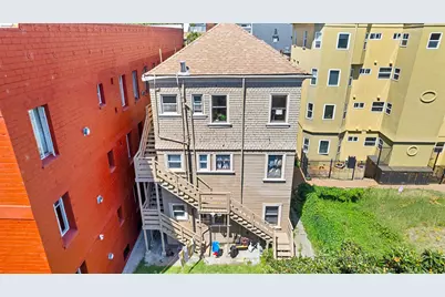 667 10th St, Oakland, CA 94607 - Photo 14