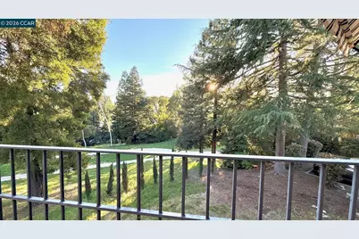 246 Canyon Woods Way #C, San Ramon, CA 94582 - Photo 2
