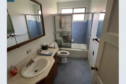 642 Via Alamo, San Lorenzo, CA 94580 - Photo 18