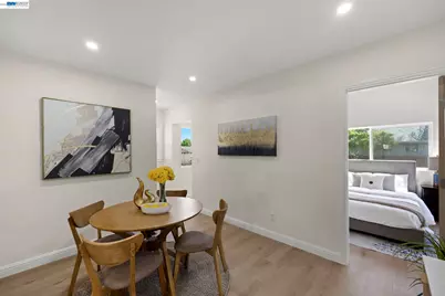 30806 Vallejo St, Union City, CA 94587 - Photo 20