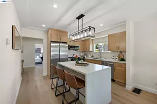 30806 Vallejo St, Union City, CA 94587 - Photo 8