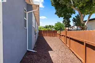 30806 Vallejo St, Union City, CA 94587 - Photo 52