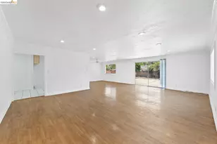 15138 Hiawatha St, Los Angeles, CA 91345 - Photo 14