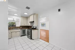 15138 Hiawatha St, Los Angeles, CA 91345 - Photo 24