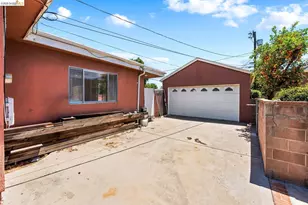 15138 Hiawatha St, Los Angeles, CA 91345 - Photo 50