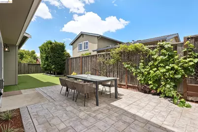 6819 Blake St, El Cerrito, CA 94530 - Photo 40