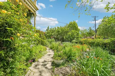 1545 Dwight Way, Berkeley, CA 94703 - Photo 4