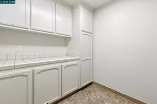 2219 Colonial Ct, Discovery Bay, CA 94505 - Photo 26