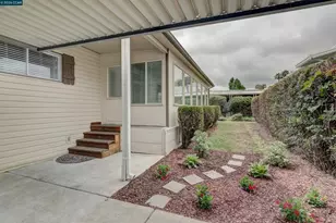 2287 Dalis Dr, Concord, CA 94520 - Photo 10