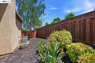 604 Sycamore Ct, Livermore, CA 94551 - Photo 70
