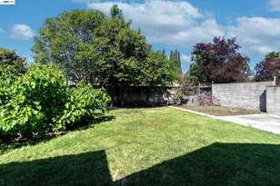 21835 Redwood Rd, Castro Valley, CA 94546 - Photo 24