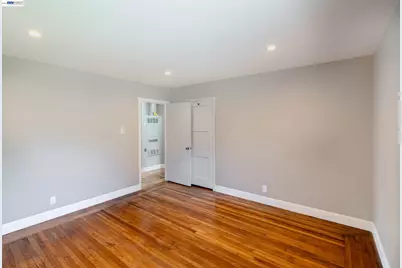 21835 Redwood Rd, Castro Valley, CA 94546 - Photo 20
