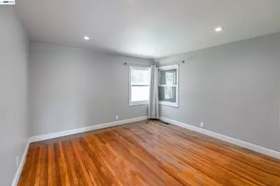 21835 Redwood Rd, Castro Valley, CA 94546 - Photo 18