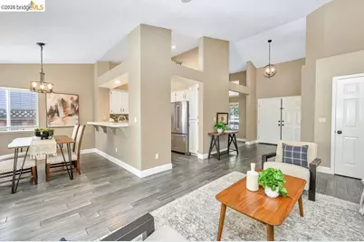 733 Sienna Ln, Brentwood, CA 94513 - Photo 12