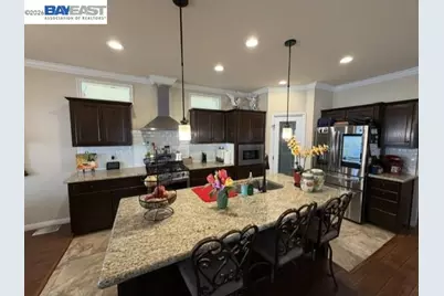 3263 Vineyard Ave #207, Pleasanton, CA 94566 - Photo 2